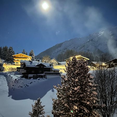Almtraum Berwang Lägenhet Exteriör bild