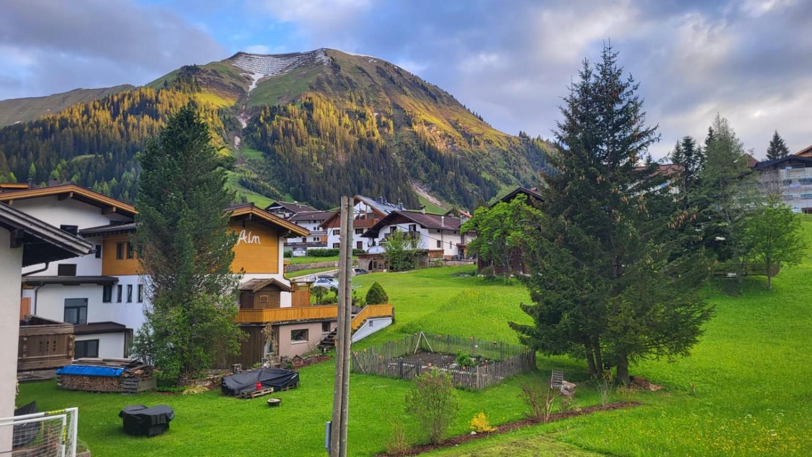 Almtraum Berwang Lägenhet Exteriör bild